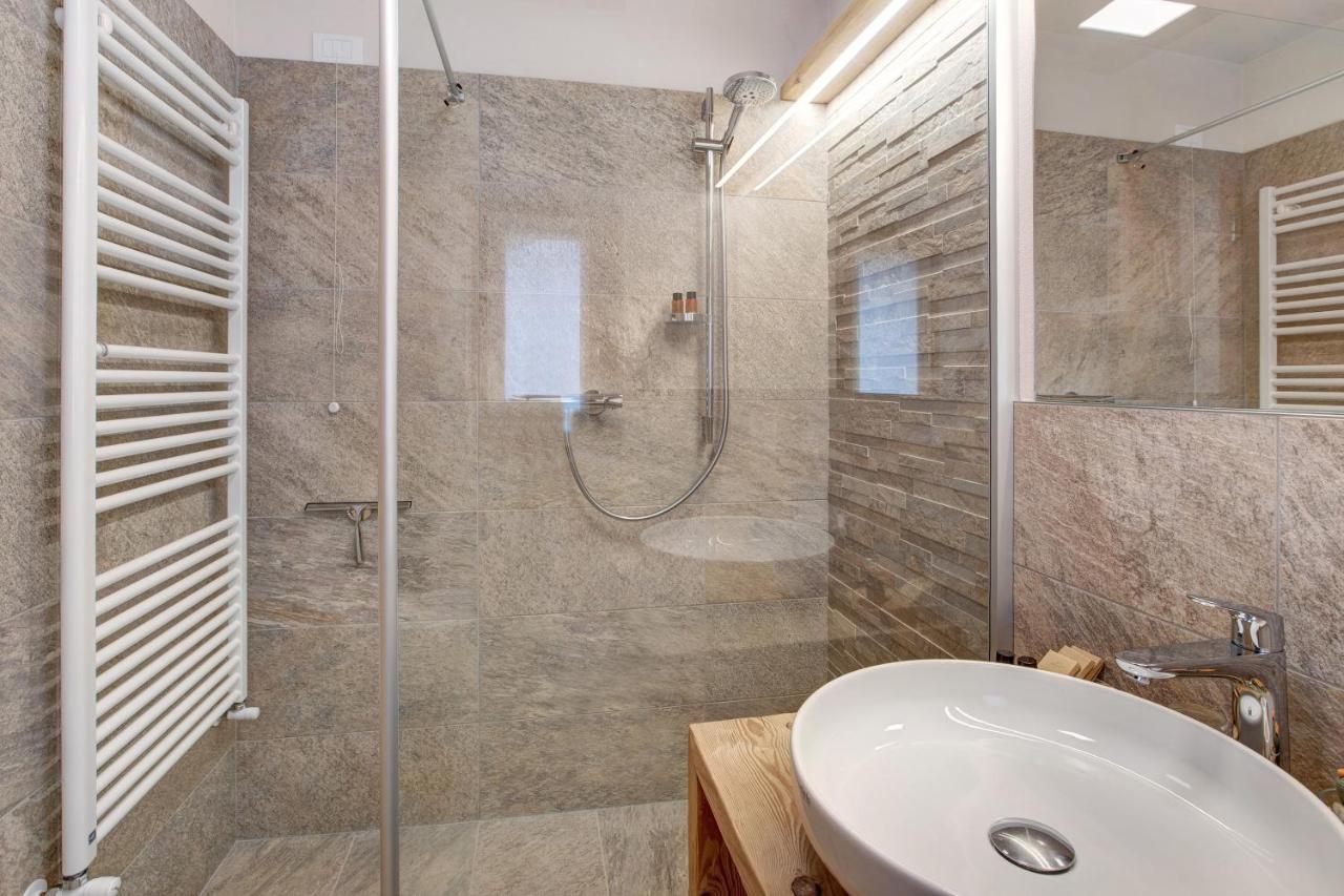 Casa Al Rin Ski Bike&Wellness Isolaccia Exterior foto